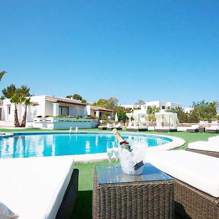 Residencial Bogamari Villa Sant Antoni de Portmany Екстериор снимка
