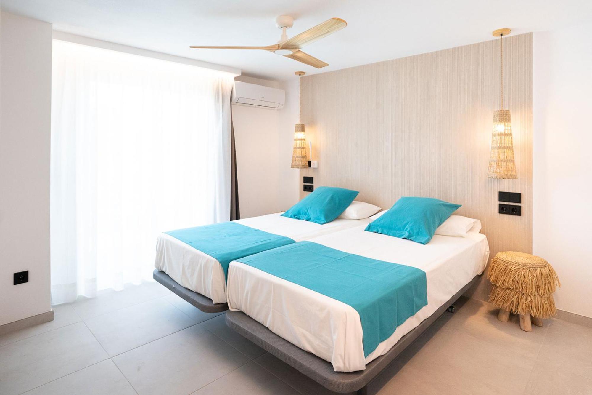 Residencial Bogamari Villa Sant Antoni de Portmany Екстериор снимка