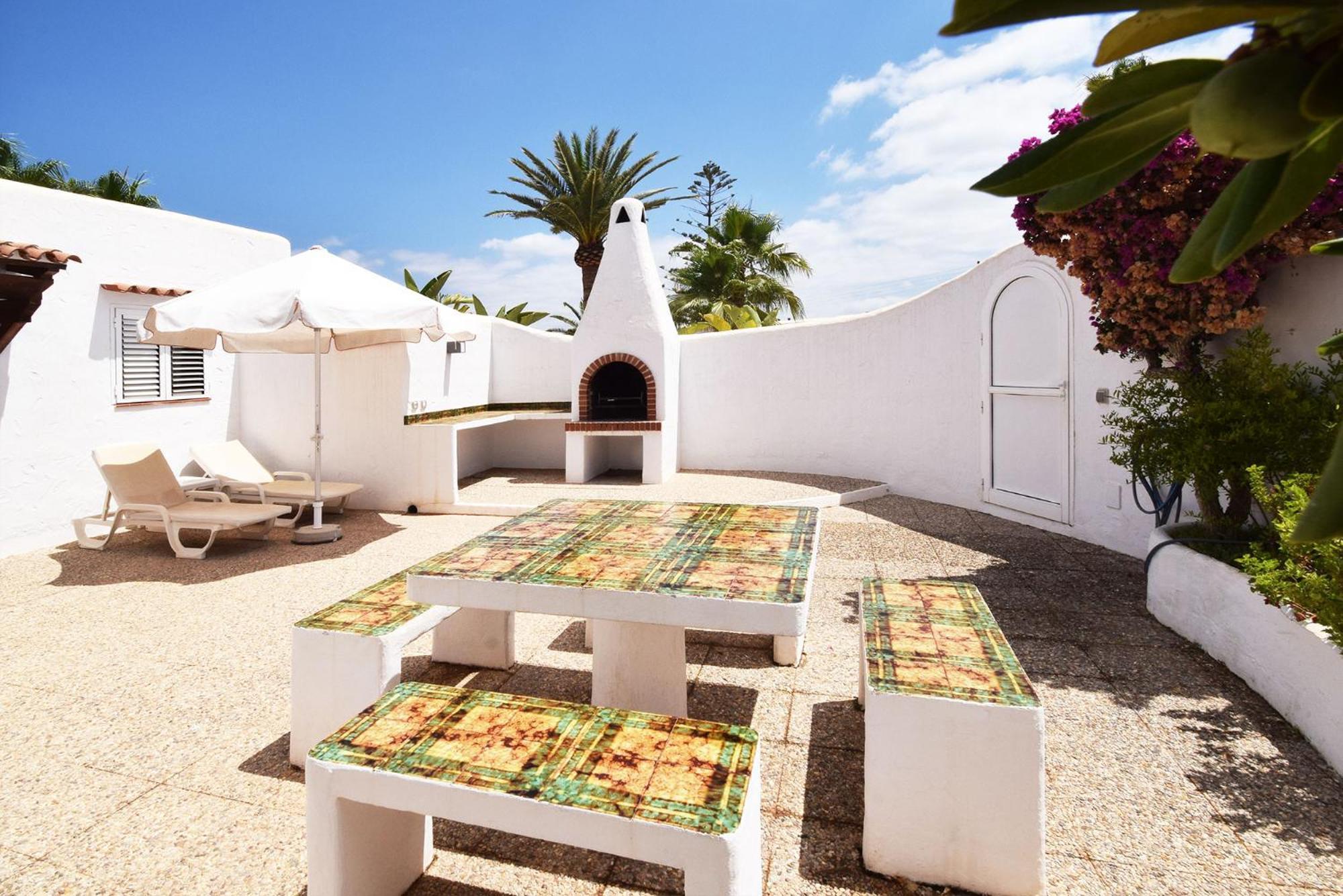 Residencial Bogamari Villa Sant Antoni de Portmany Екстериор снимка
