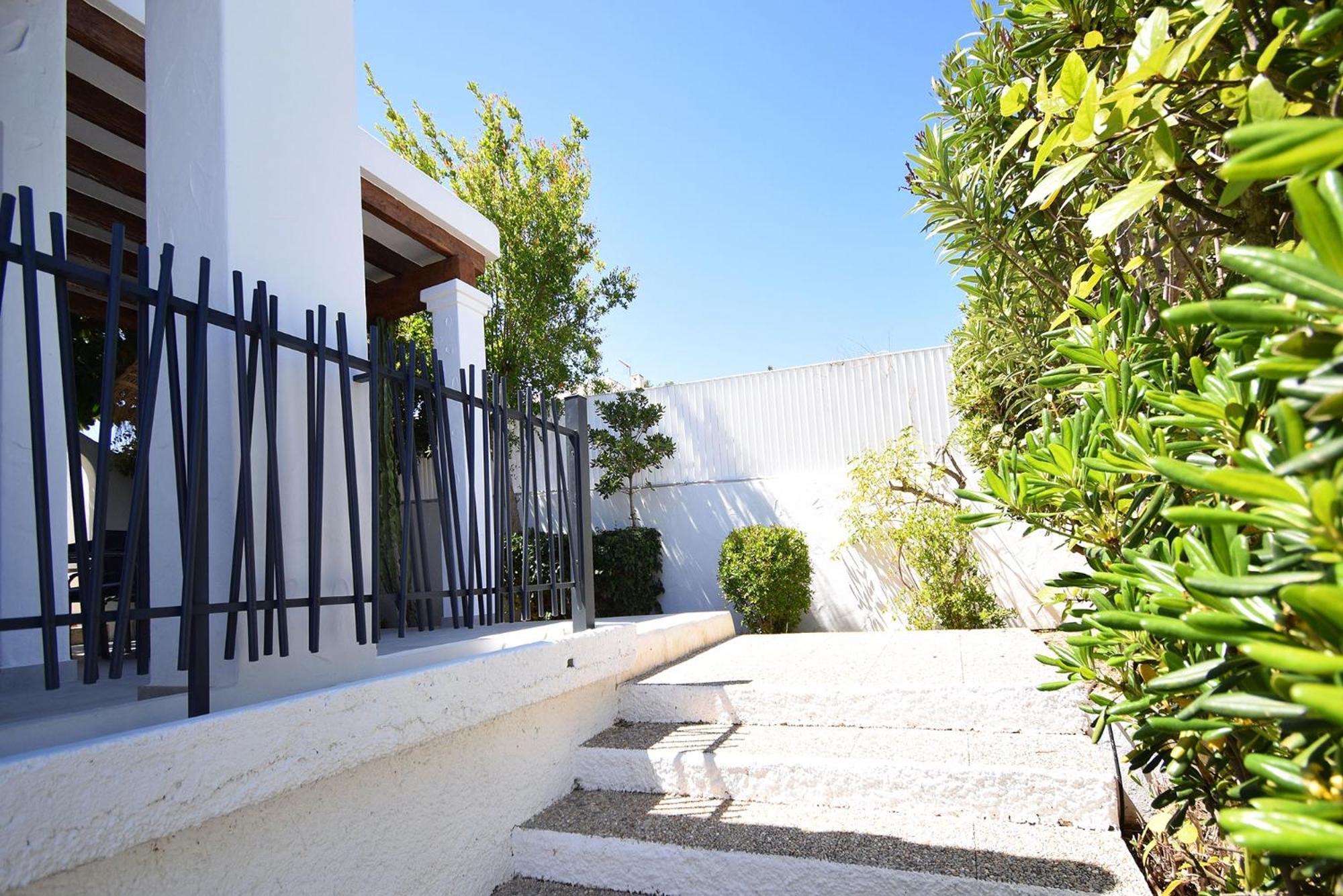 Residencial Bogamari Villa Sant Antoni de Portmany Екстериор снимка